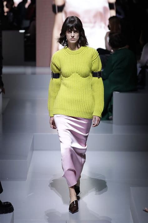 prada sfilata primavera estate 2022|FW 2022 Womenswear .